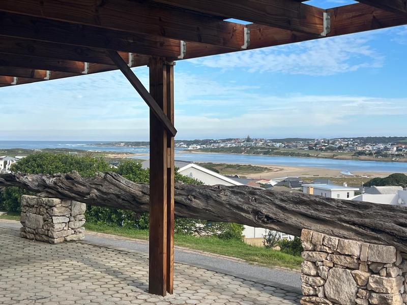 4 Bedroom Property for Sale in Stilbaai East Western Cape